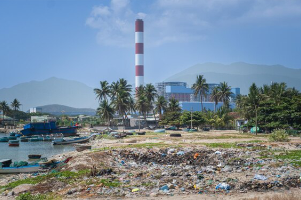 blog Mengapa Perusahaan Industri Perlu Bermitra dengan Pengelola Limbah Terpercaya